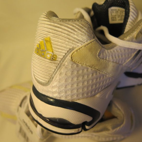 Woman's Adidas Supernova CSH 6....Size 8 - Picture 4 of 5